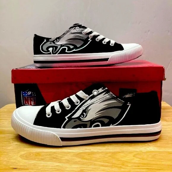 Philadelphia Eagle Nfl sneakers Men - Picture 1 of 2